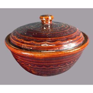 Vtg Marcrest Daisy Dot Brown Stoneware Covered Casserole Dish 8.5" USA